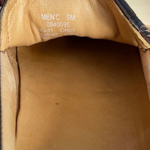 EUC Sperry Gold Cup Deerskin Lined Loafers main image 4